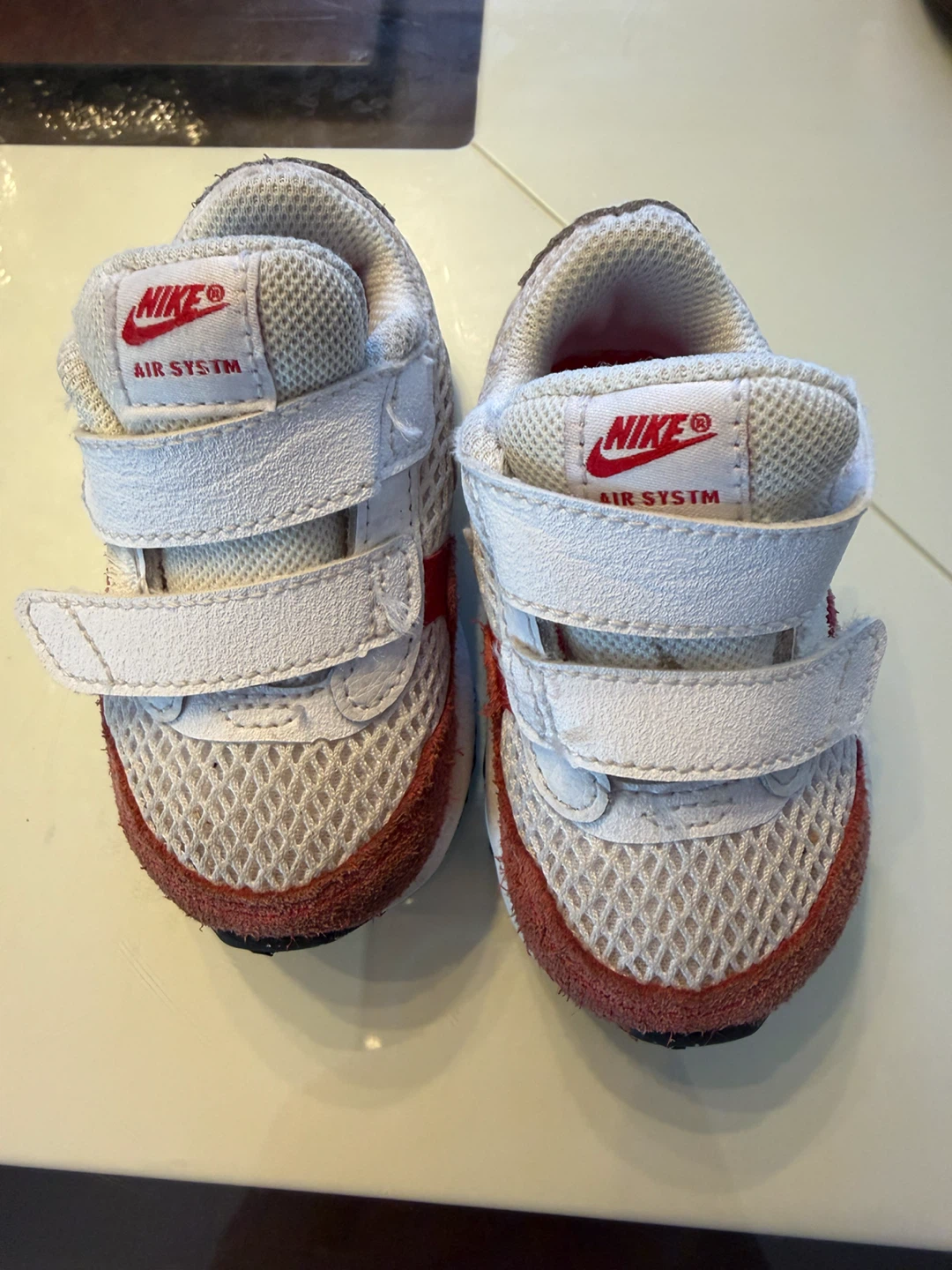 Toddler Nike Air Max system shoes- 3c