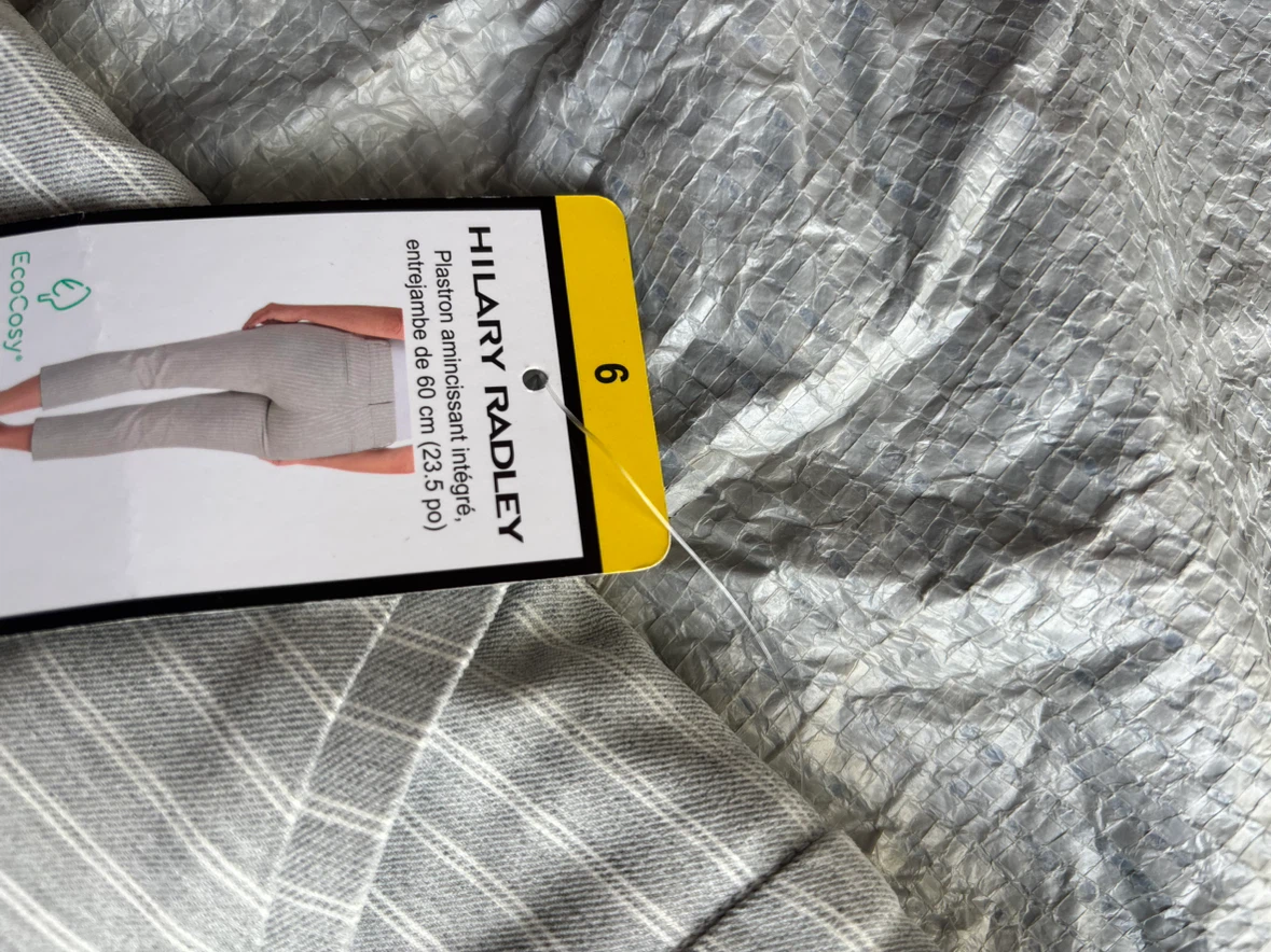 Hilary Radley Slim Leg Pants Size 6 - photo 2