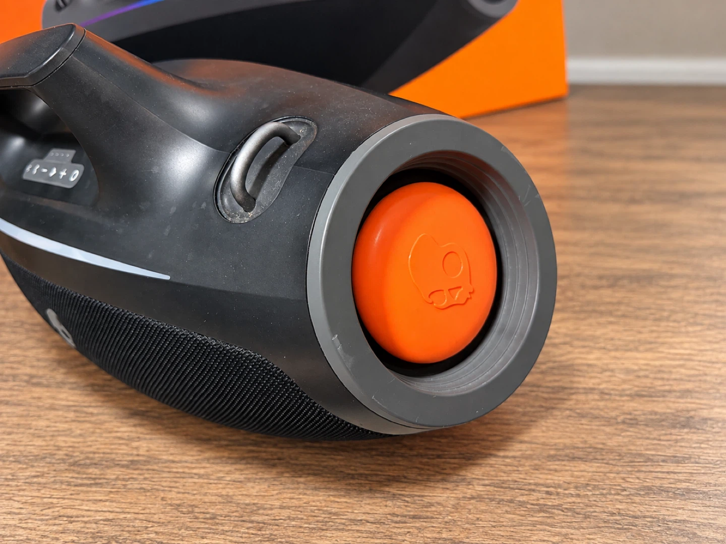 Skullcandy Barrel Bluetooth Party Speaker Original Box & Charger - photo 3