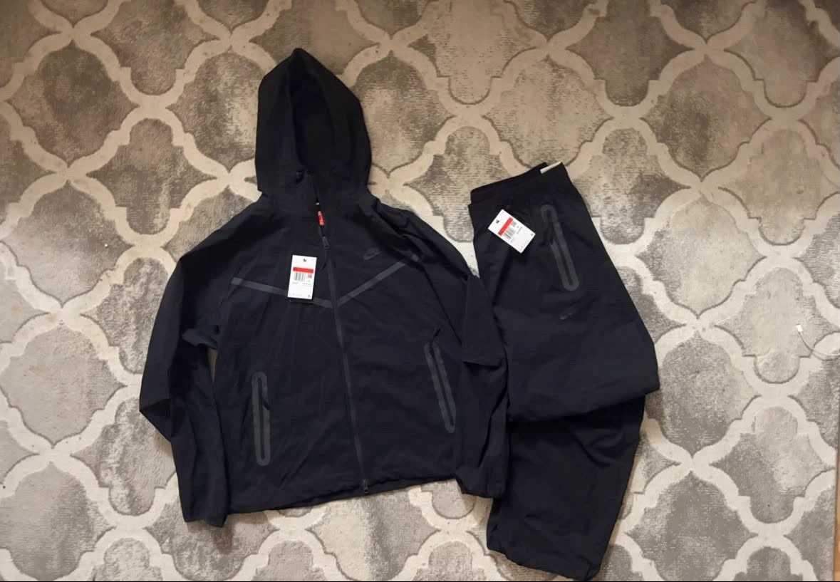 Ensemble Nike Tech Fleece noir, grandeur Large