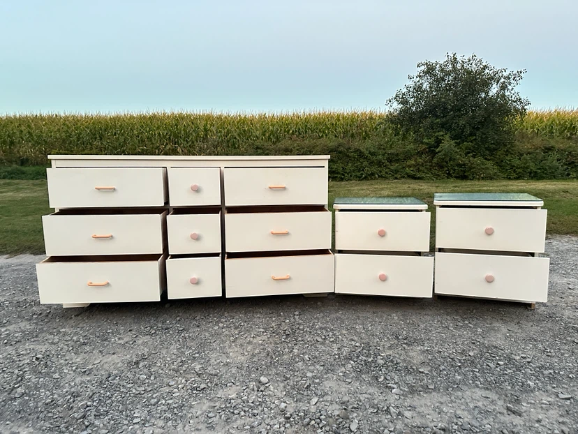 Vintage White Bedroom Set with Nightstands (CAN DELIVER) - photo 2