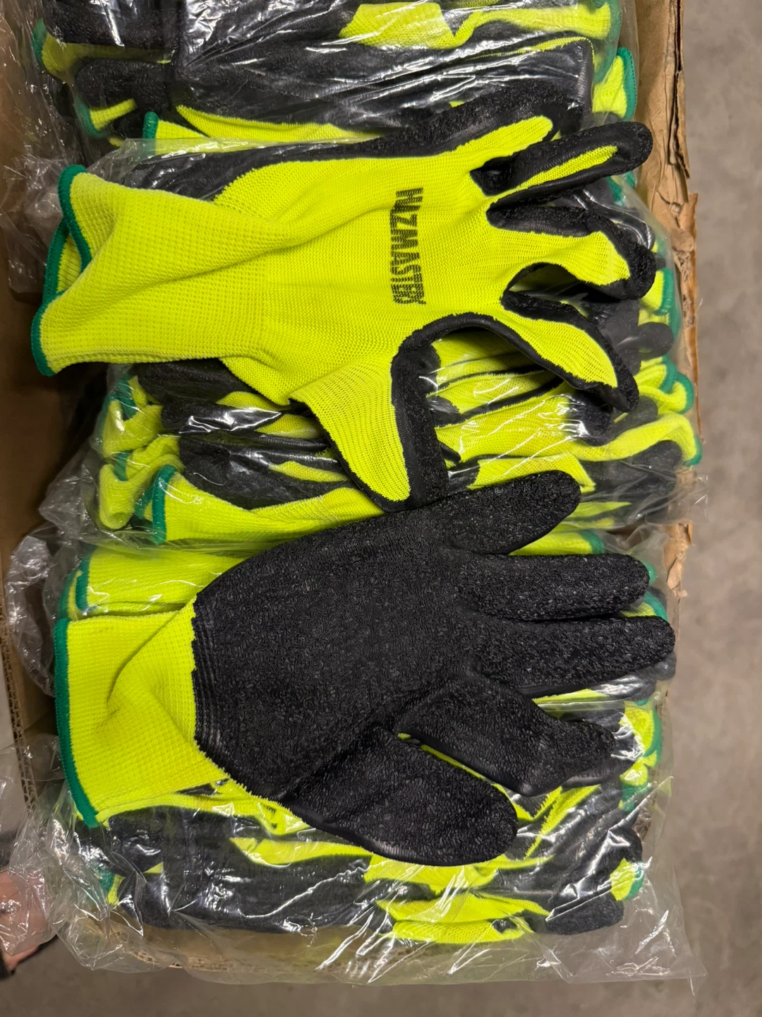 NEW Work Gloves – M size(9) – 12 Pairs – $20 - photo 4