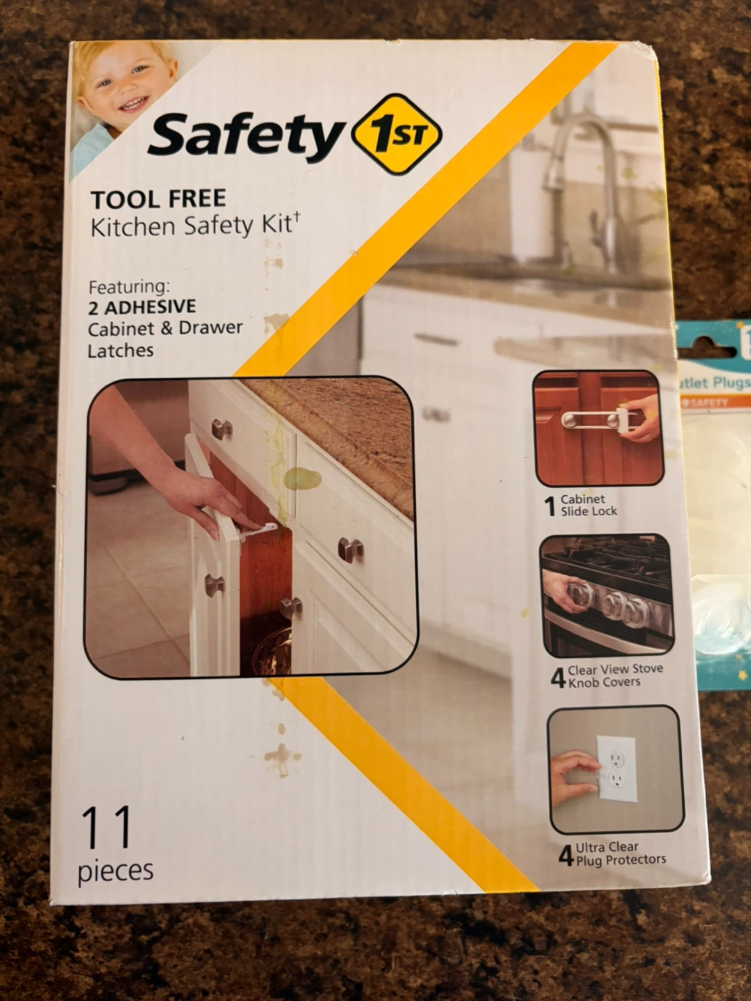 Safety 1st Kitchen Safety Kit and Angel of Mine Outlet Plugs - photo 2