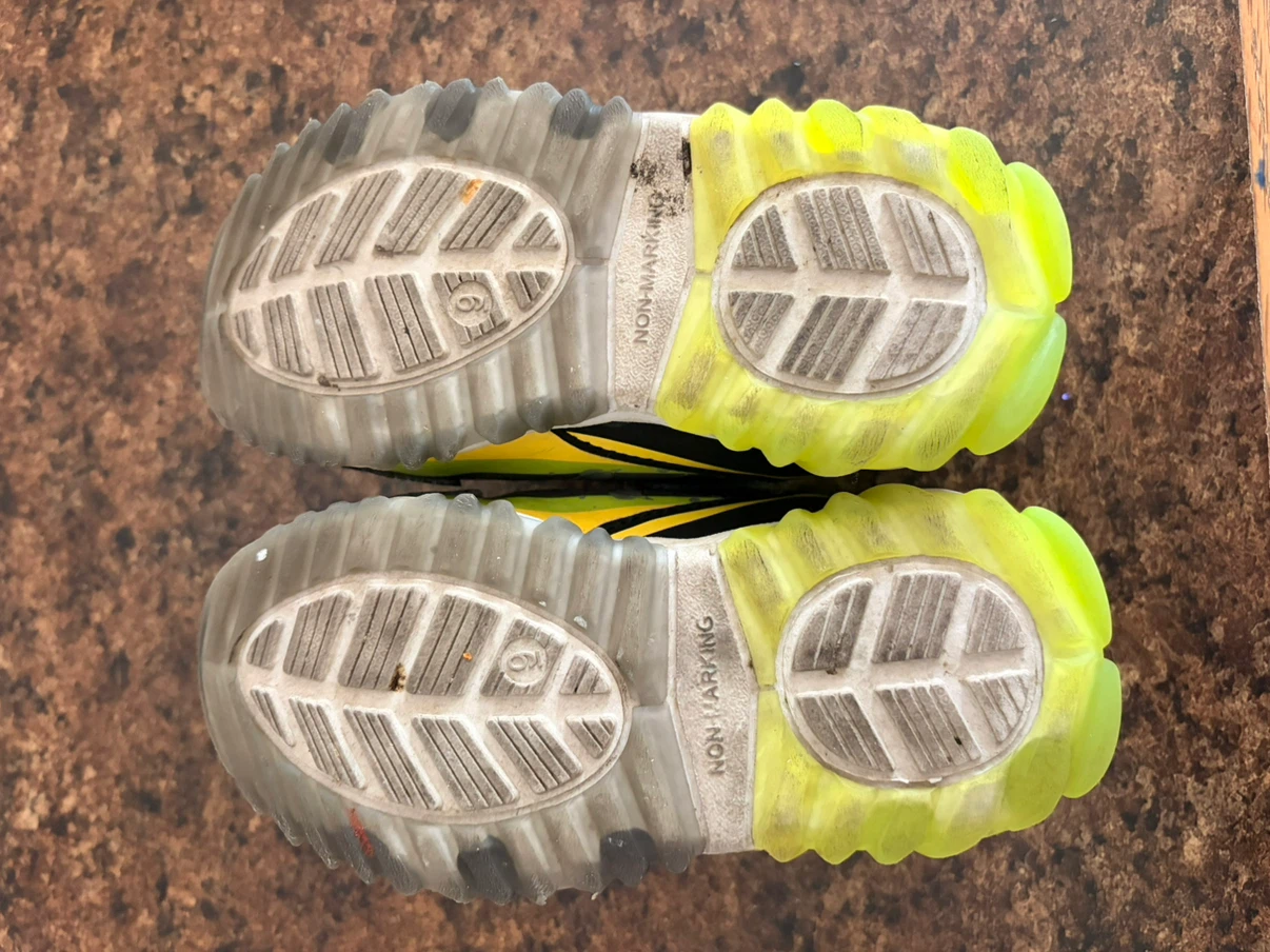 Toy Story Kids Sneakers US Size 9 - photo 4