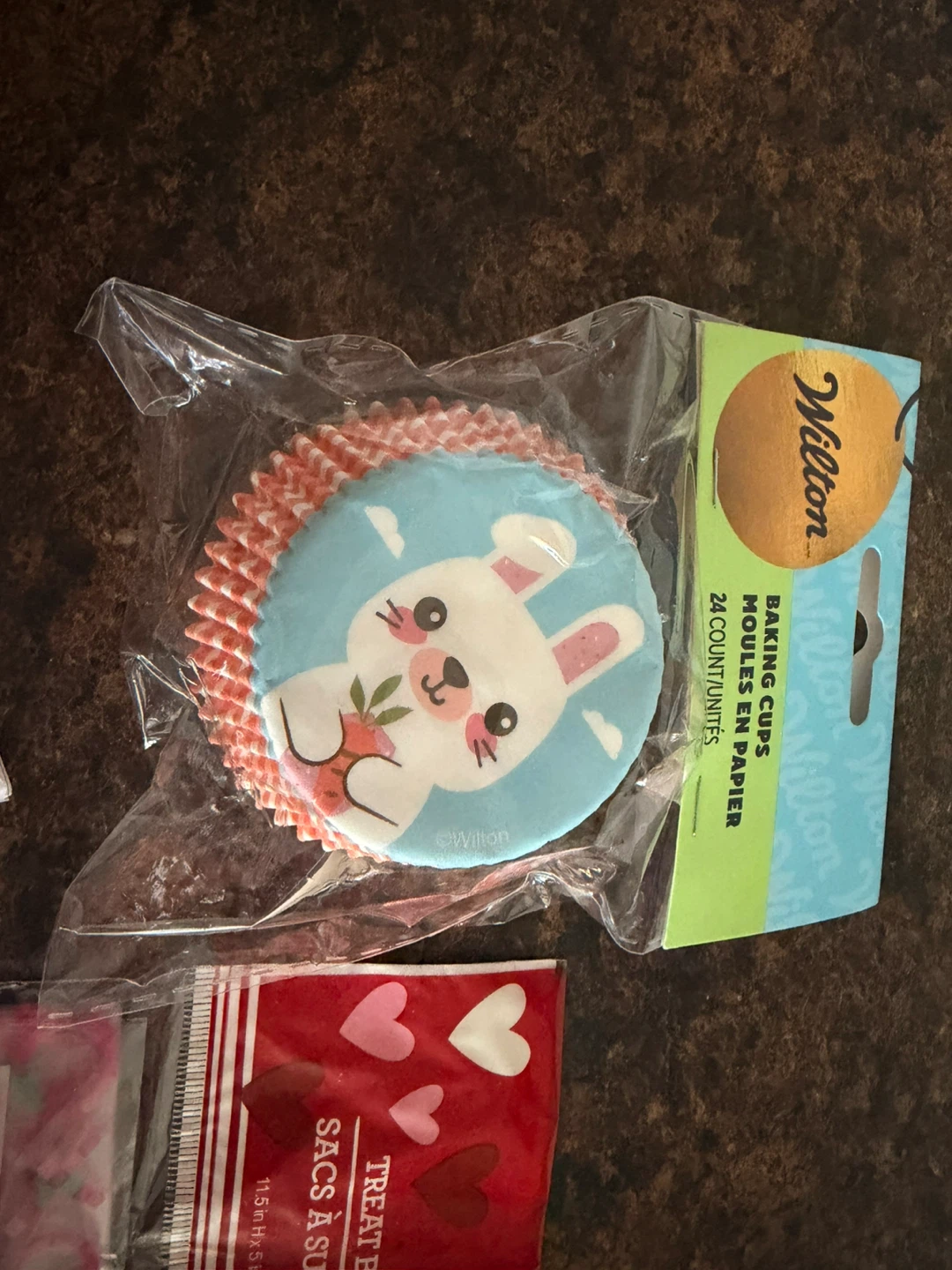 Wilton Baking Cups and Treat Bags Collection - photo 5
