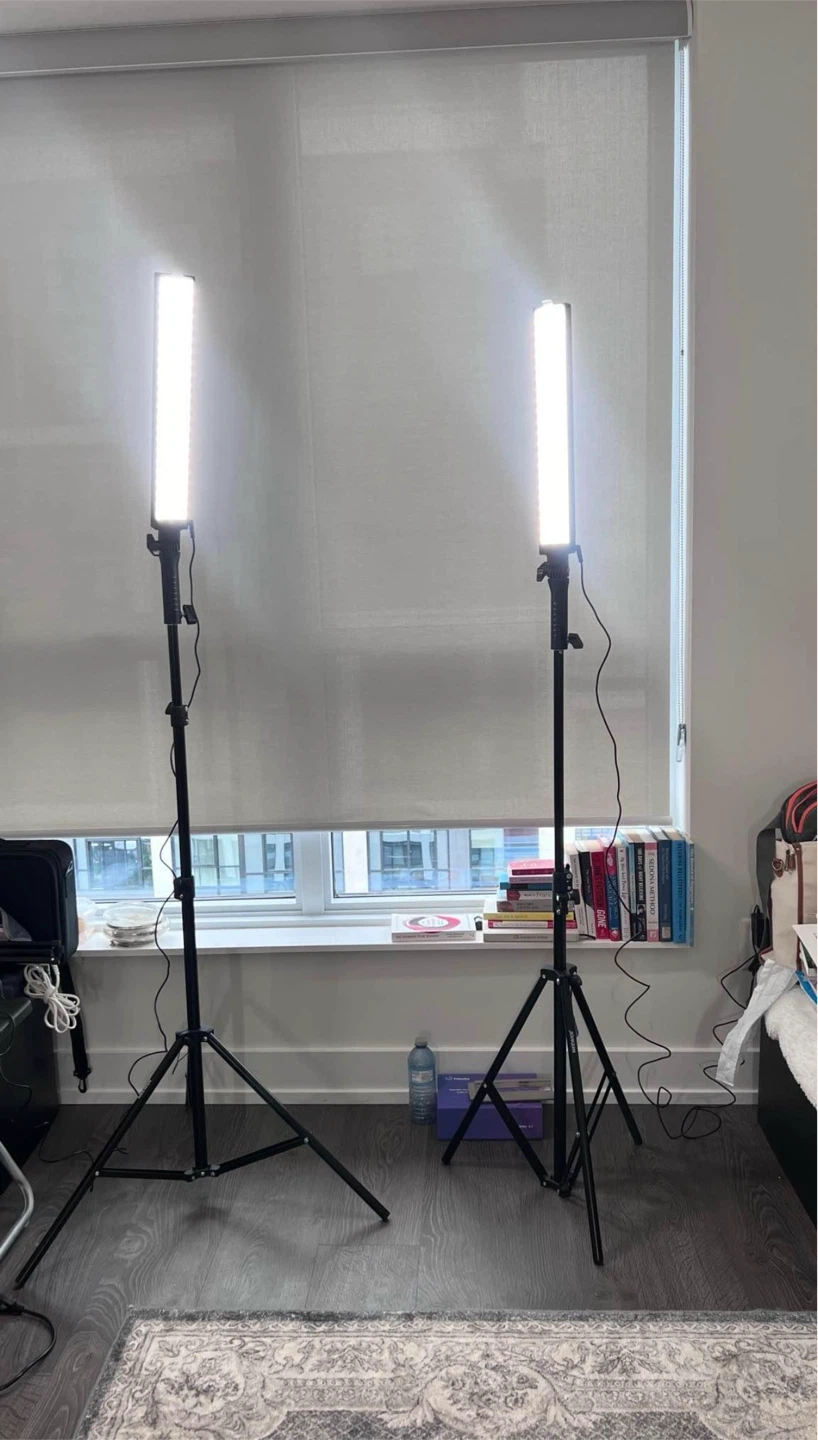 Neewer BH20B LED Light Stick Kit