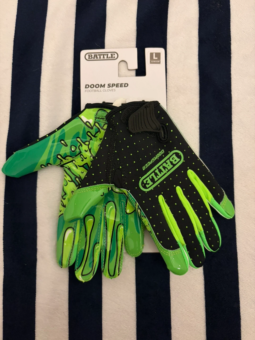 Battle Doom Speed Junior Football Gloves