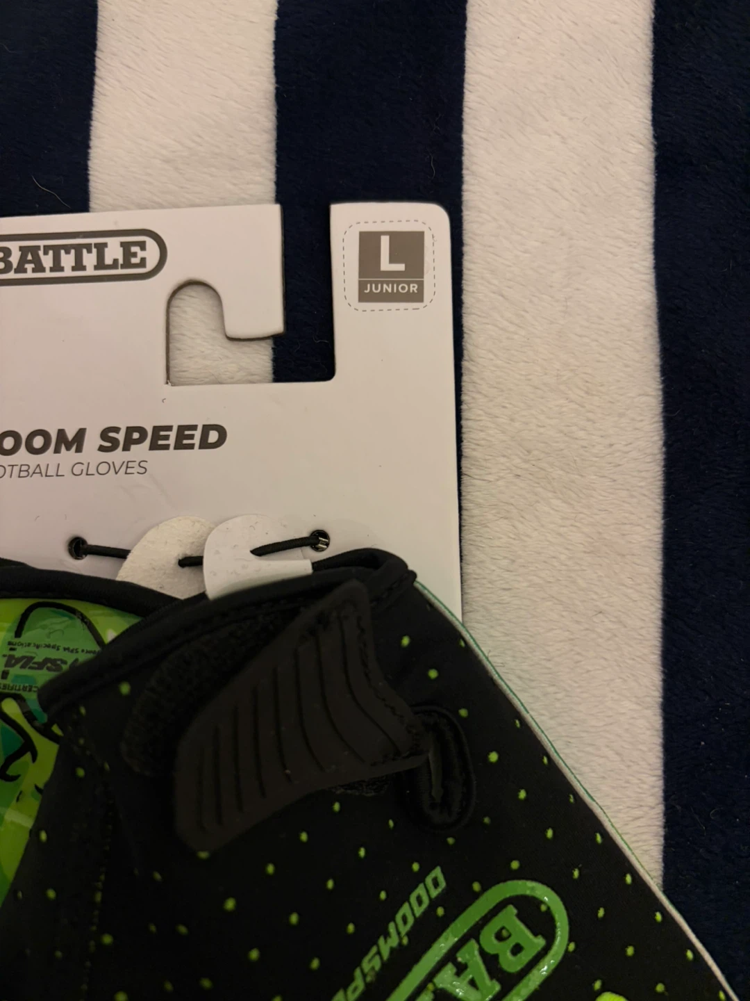 Battle Doom Speed Junior Football Gloves - photo 2