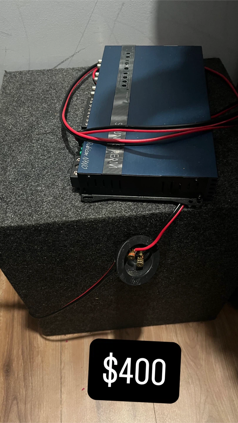 Omando Subwoofer and Soundstream Amplifier