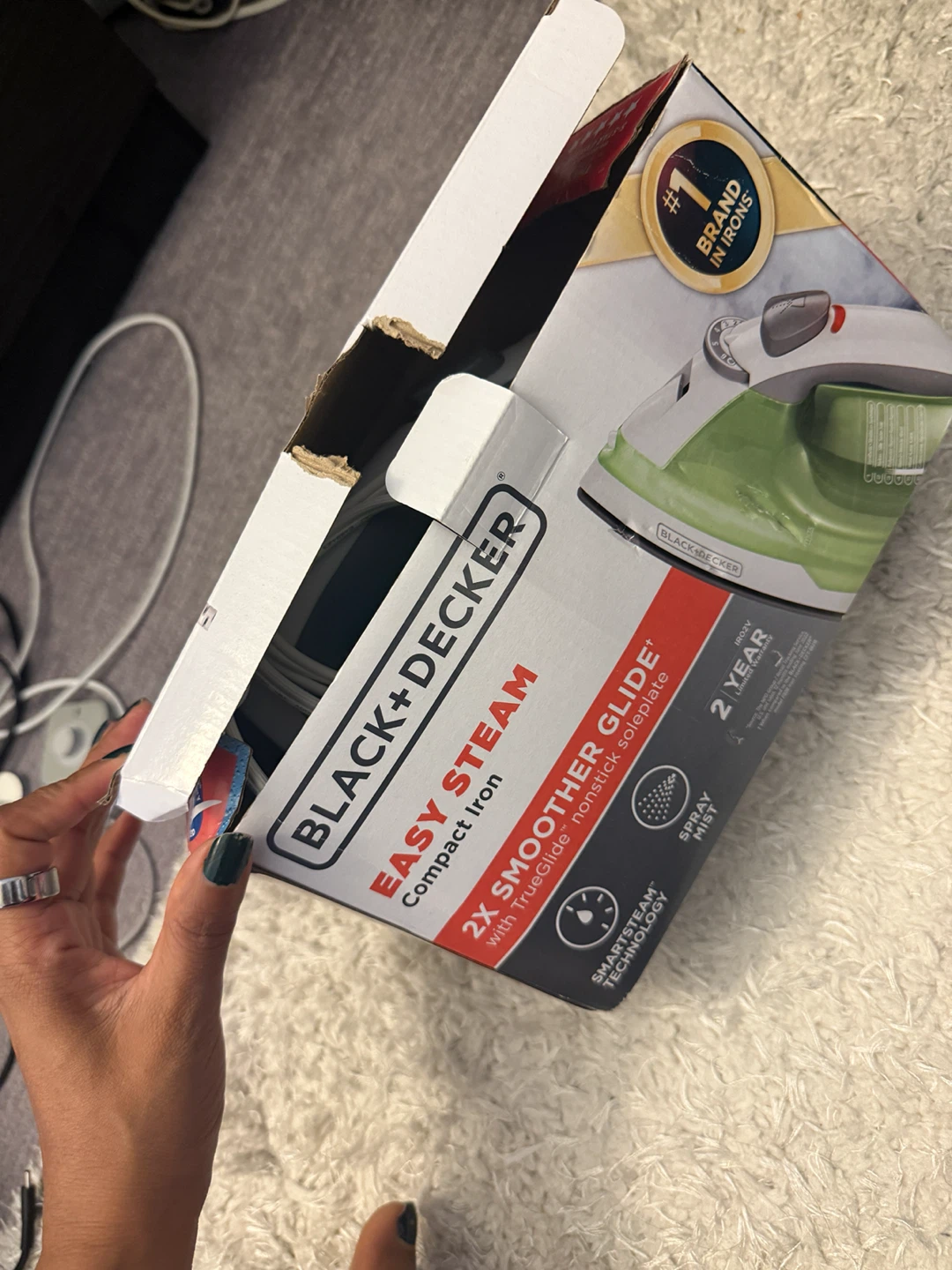 Black+Decker Easy Steam Compact Iron - photo 3