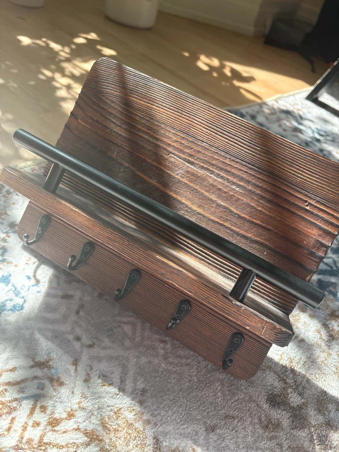 Rustic Wall-Mounted Key Holder - photo 2