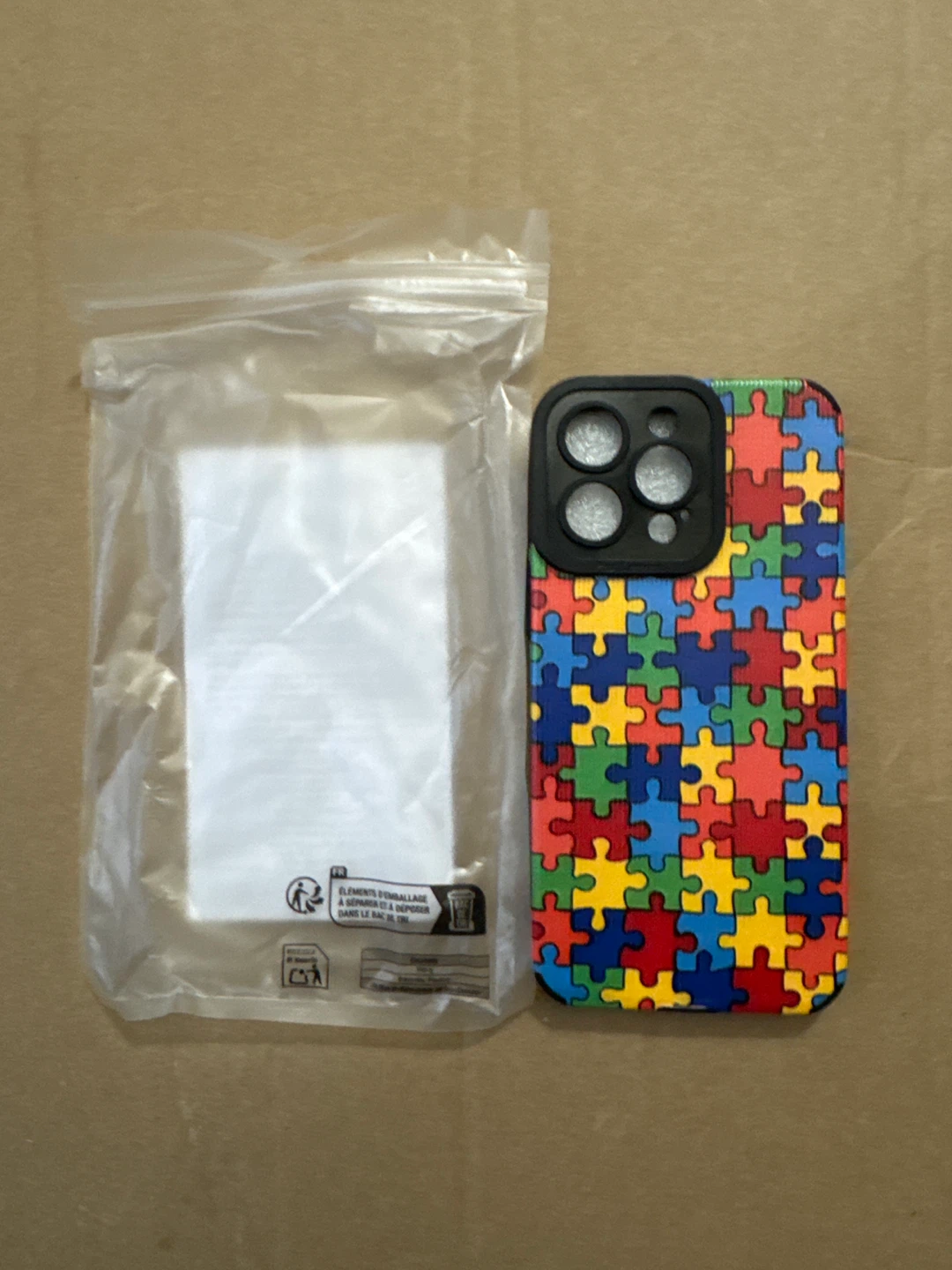 Jigsaw Puzzle Autism Pattern iPhone 15 Pro Max Case