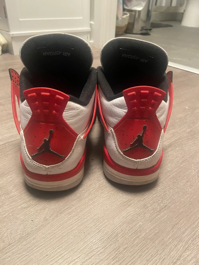 Air Jordan 4 retro “red cement” size 10.5 men - photo 4