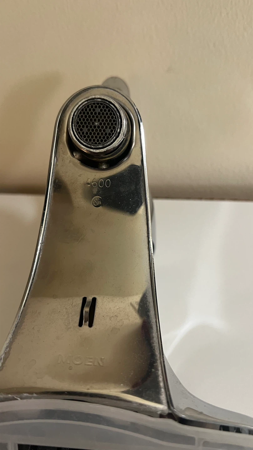 Moen 4600 Single Handle Bathroom Faucet - photo 4