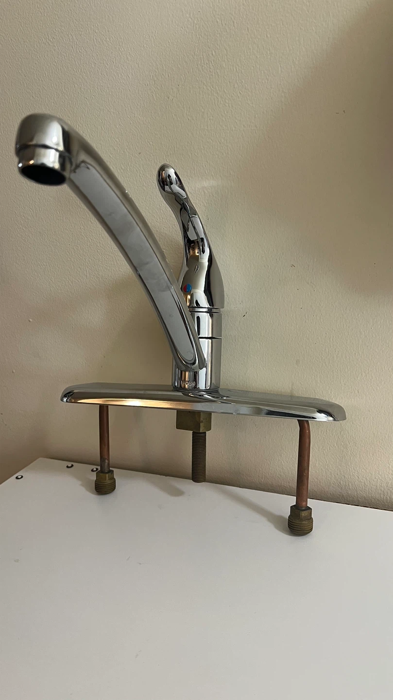 Moen kitchen faucet
