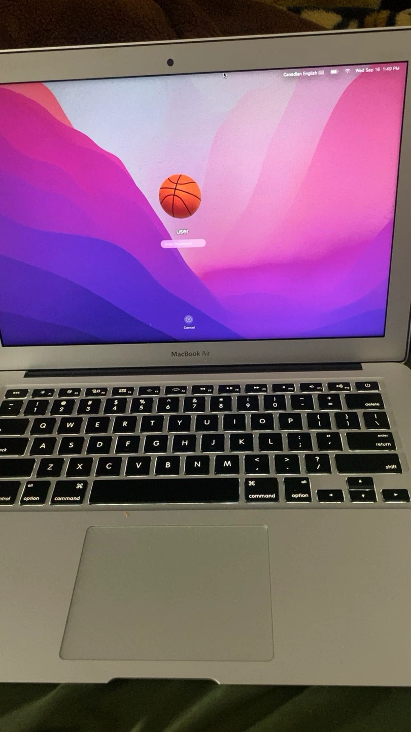 Apple MacBook Air Silver Laptop - photo 2