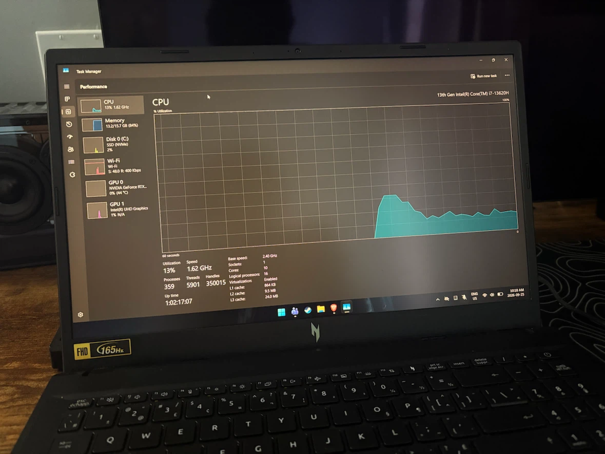 Acer Nitro V 15 Gaming Laptop i7 RTX 5060 - photo 2