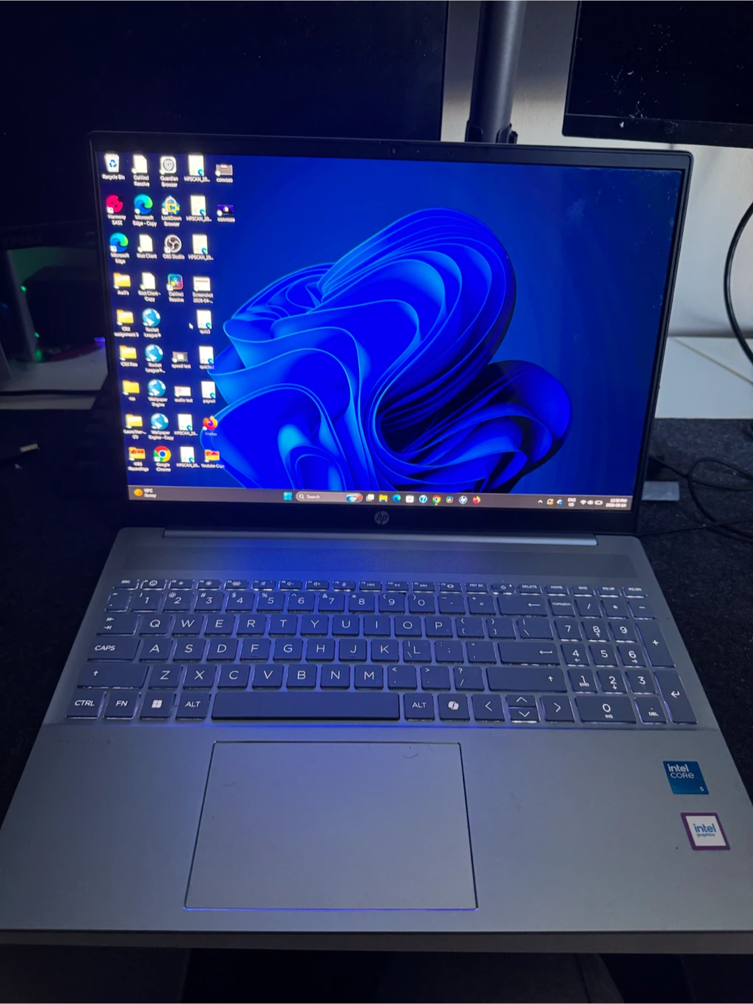 HP Pavilion 16 Laptop