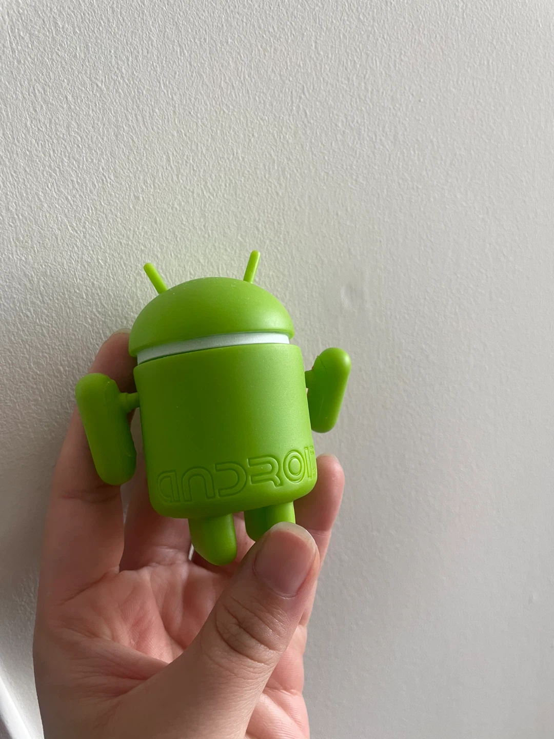 Android Bot Figure - photo 2