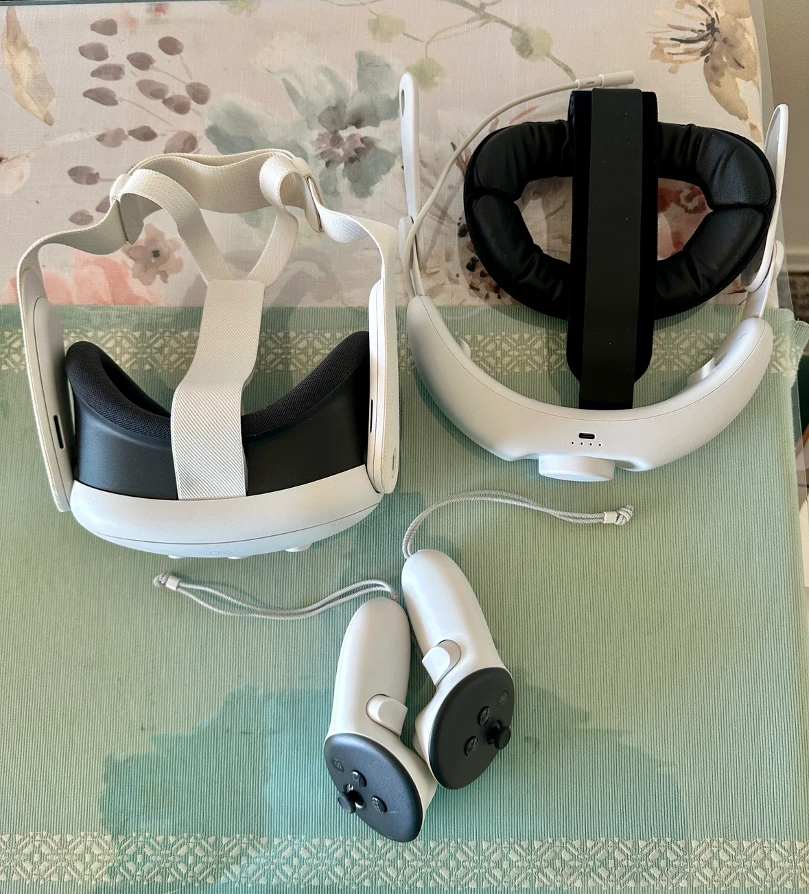 Meta Quest 3 128gb with Kiwi battery head strap - photo 5