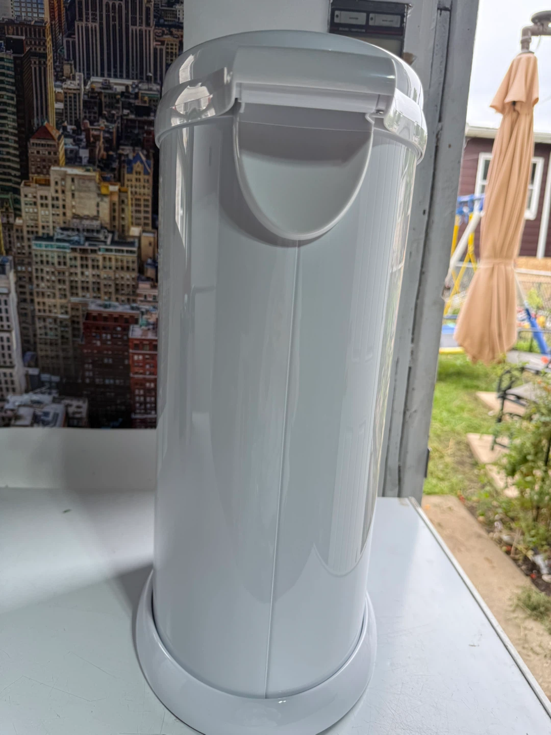 Ubbi Stainless Steel Diaper Pail - photo 4