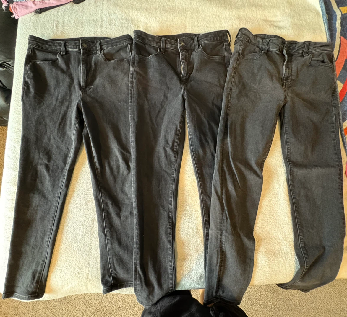 American Eagle Jeans Lot - photo 2