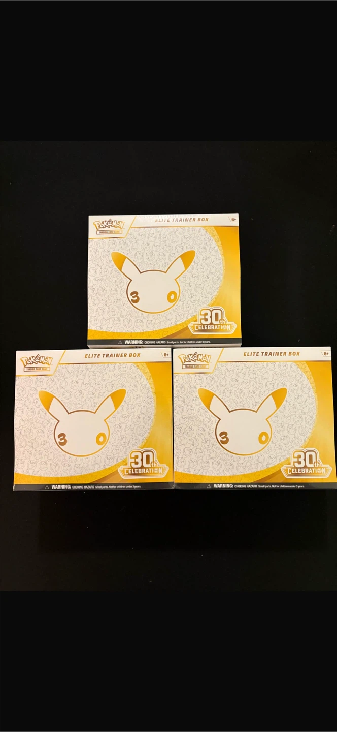 Pokemon 30th Celebration etb
