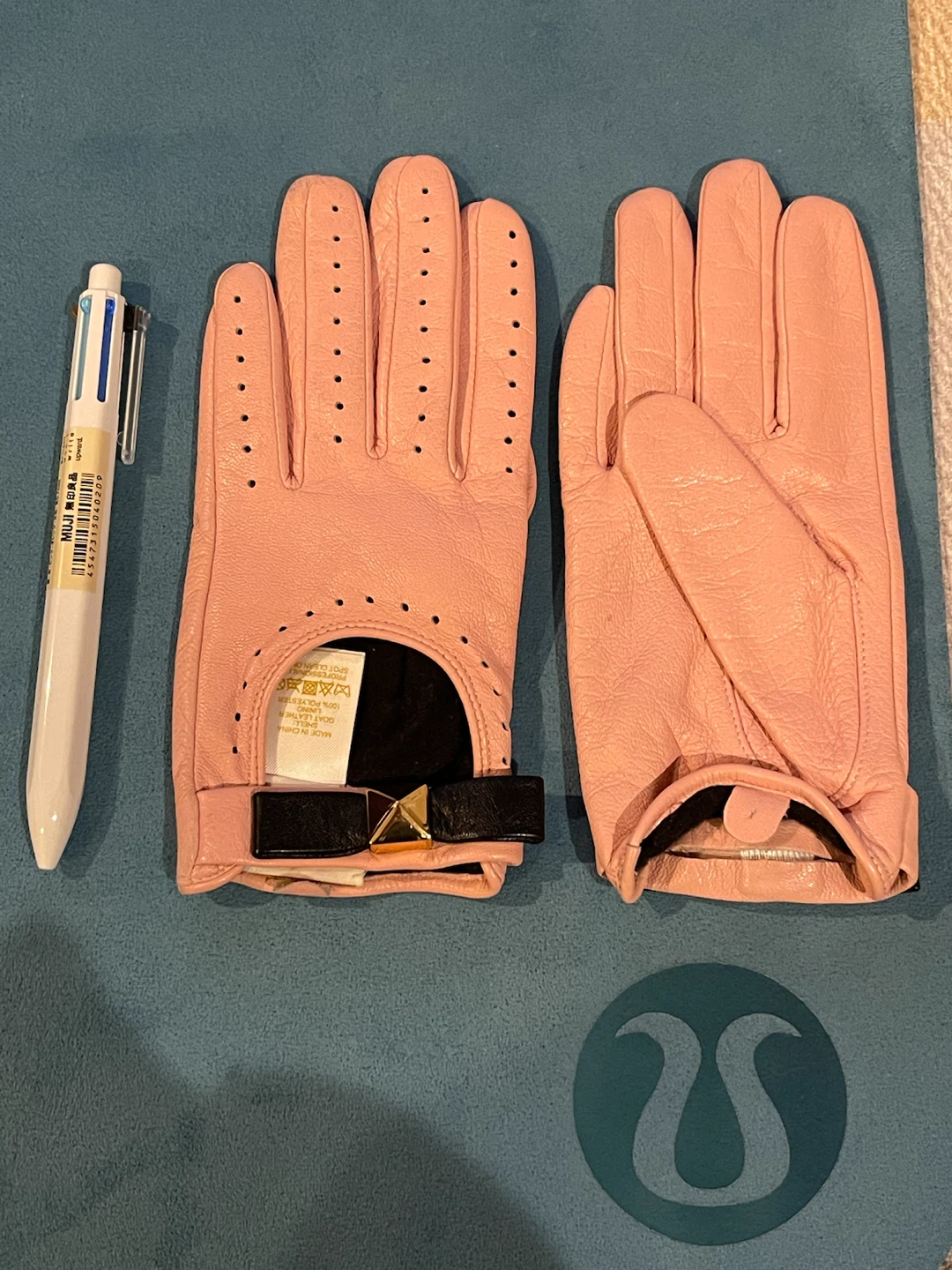 Kate Spade Pink Leather Bow Gloves - photo 3
