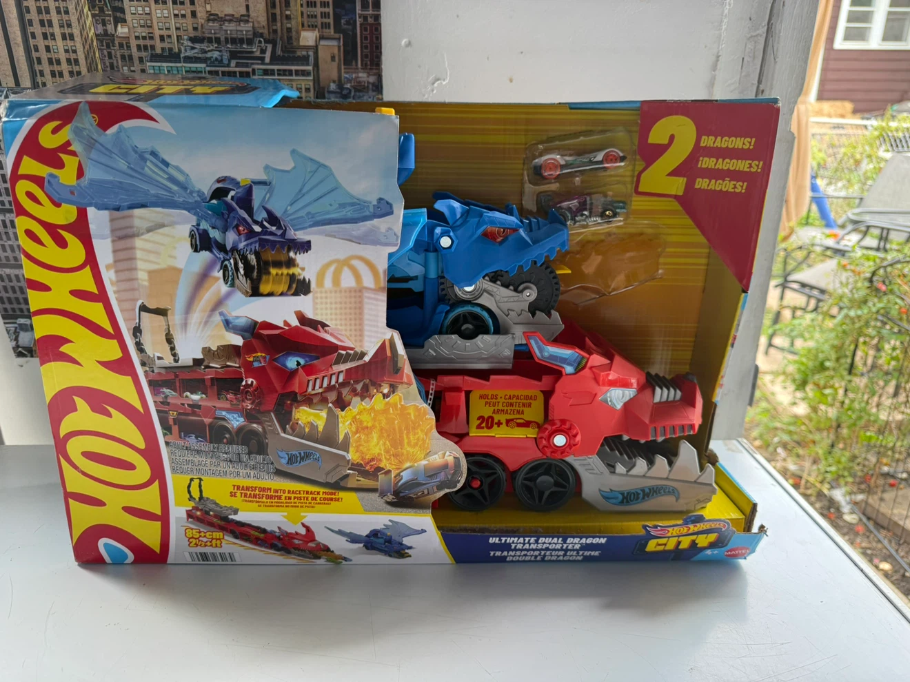 Hot Wheels City Ultimate Dual Dragon Transporter