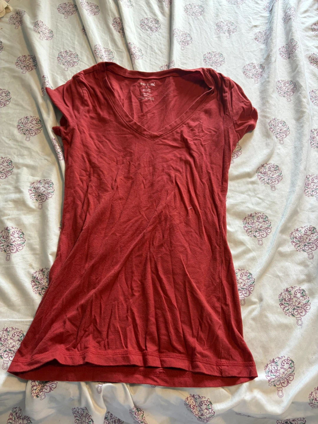 Wet Seal Red V-Neck T-Shirt