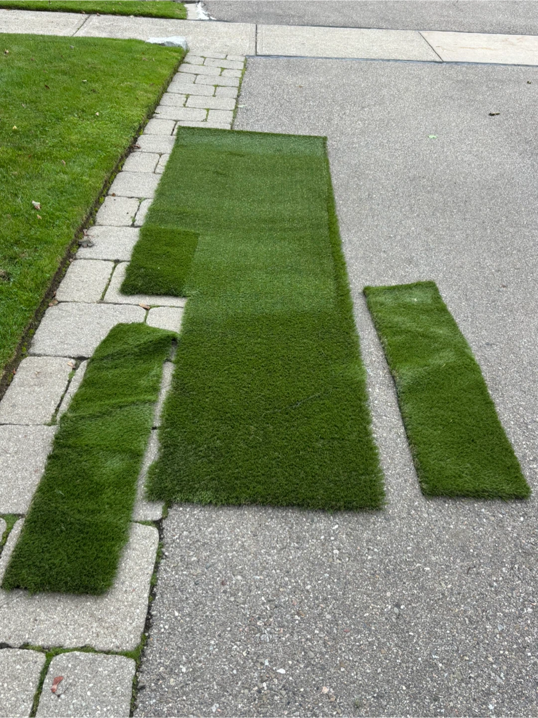 Artificial turf - brand new - photo 2
