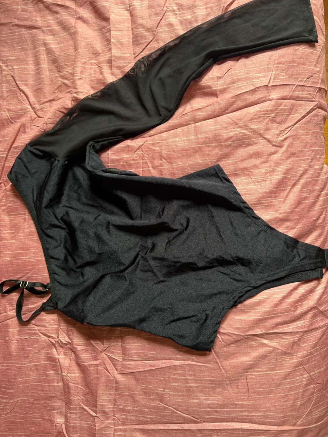 Vendo body colombiano color negro