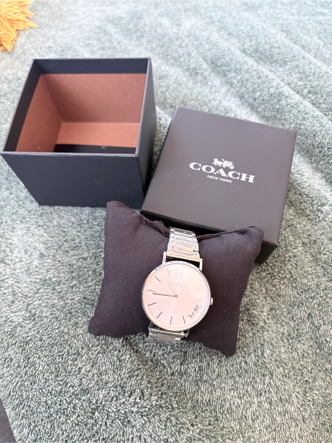 Coach Silver-Tone Women's Watch - photo 2