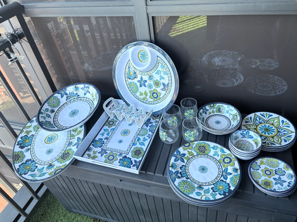Floral Melamine Dinnerware Set