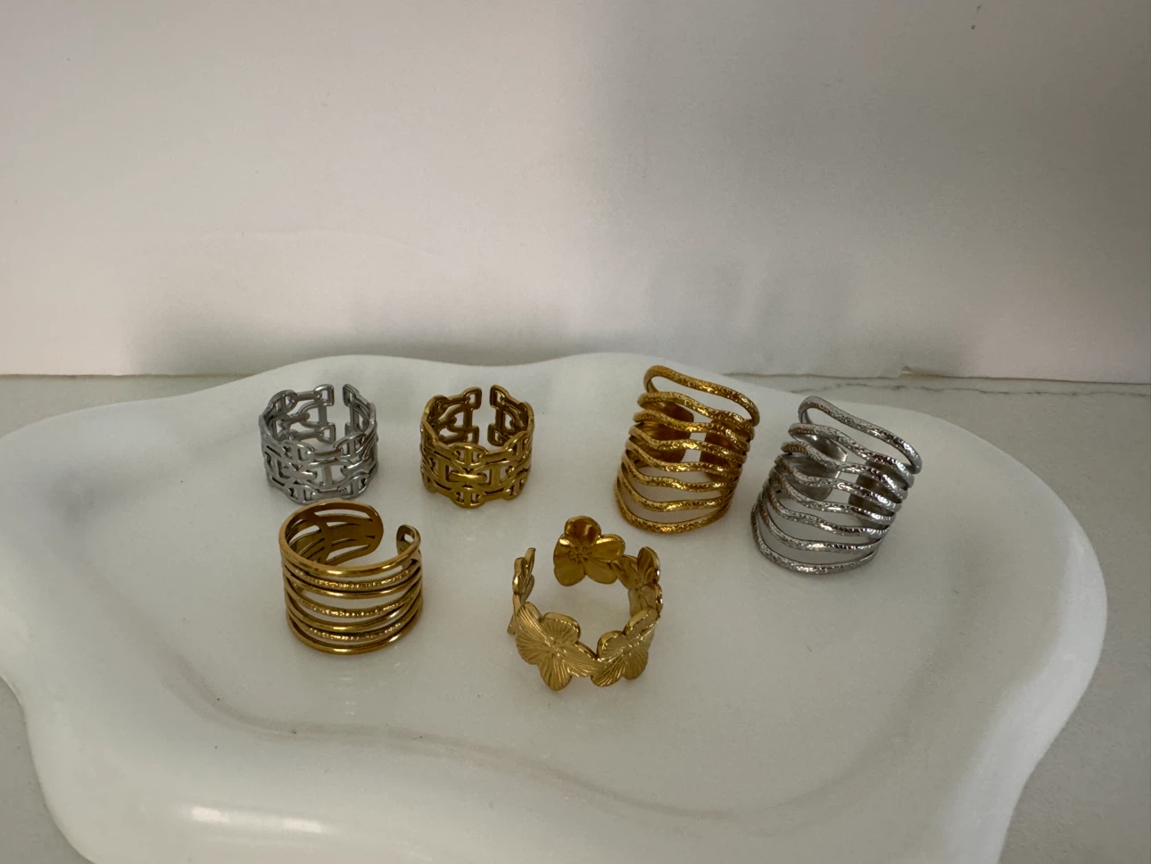 Assorted Fashion Rings Collection - photo 3