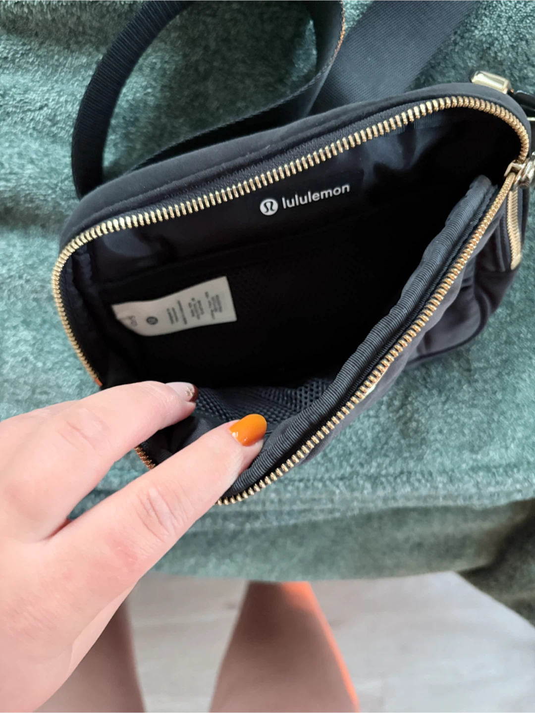 Lululemon Quilted Belt Bag Black - photo 2