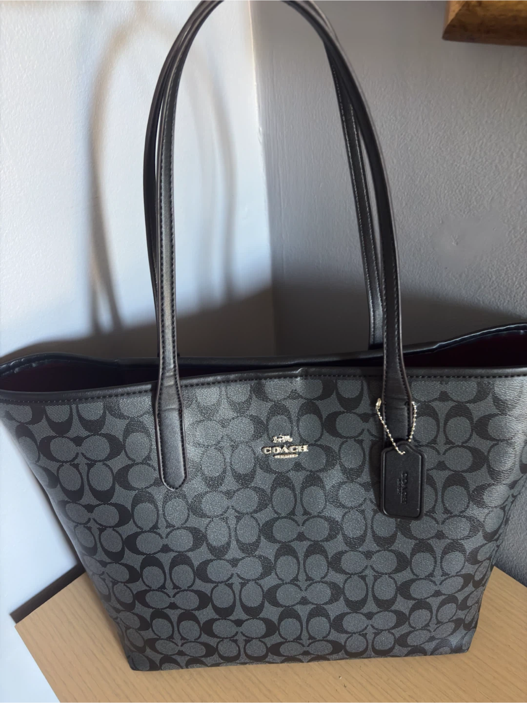Coach city tote bag