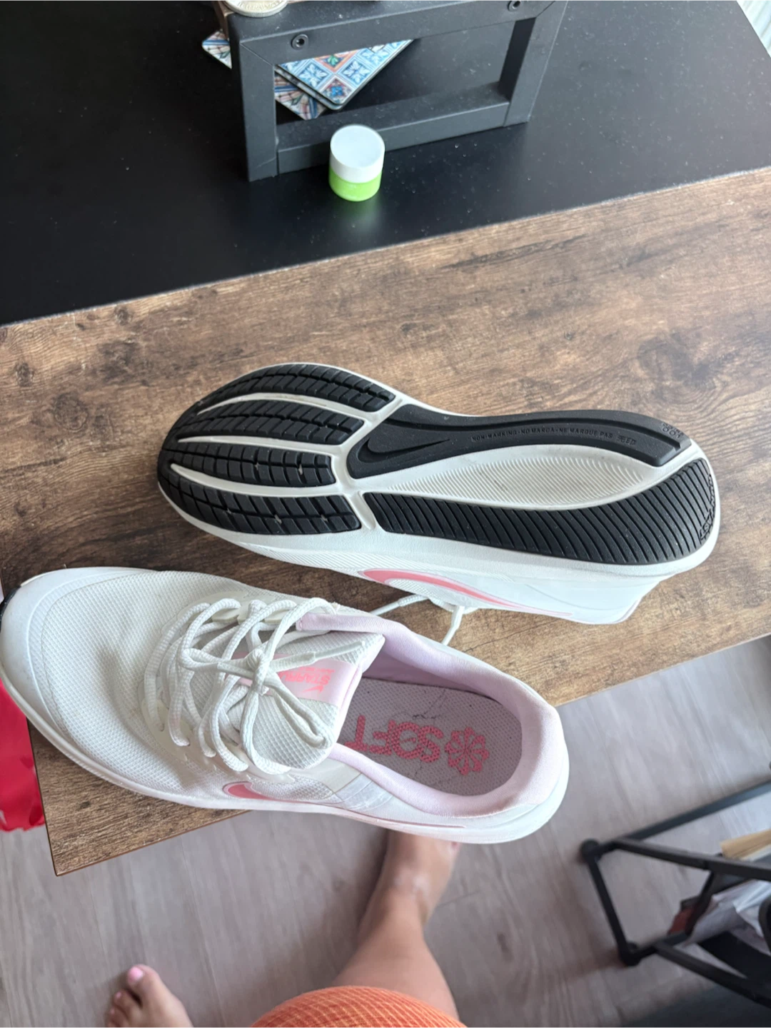 Nike Star Runner 3 Shoes White/Pink - Size 6.5Y - photo 2