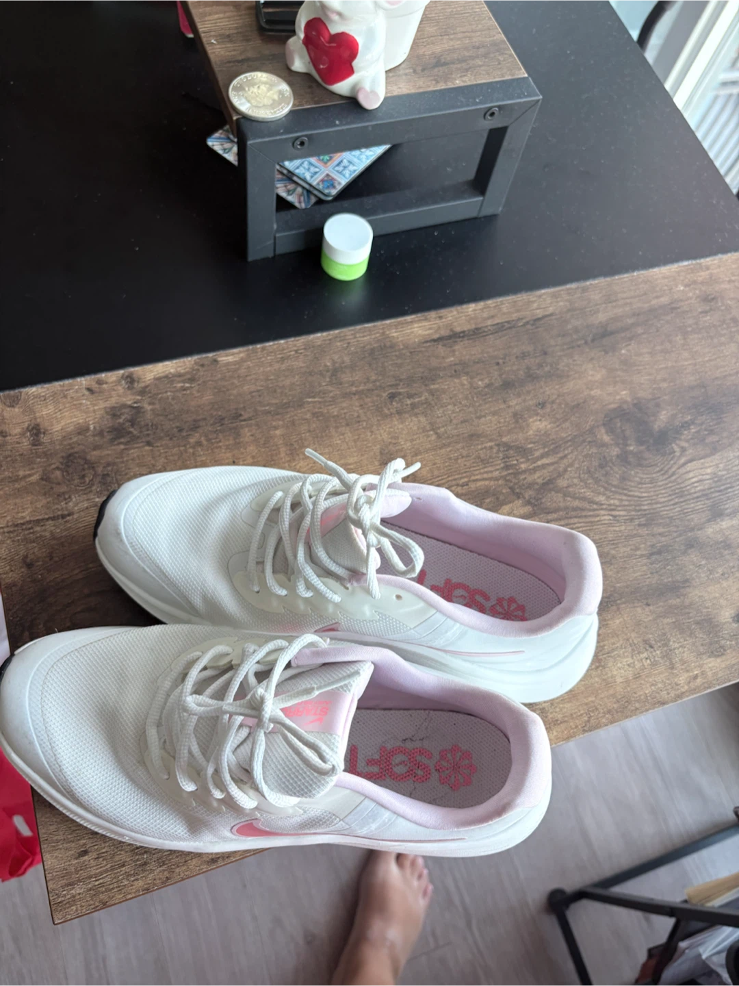 Nike Star Runner 3 Shoes White/Pink - Size 6.5Y - photo 3