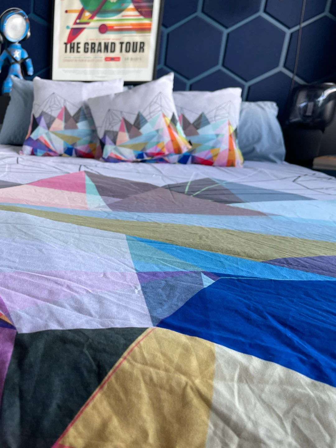 Geometric Duvet and Throw Pillow Covers - photo 3