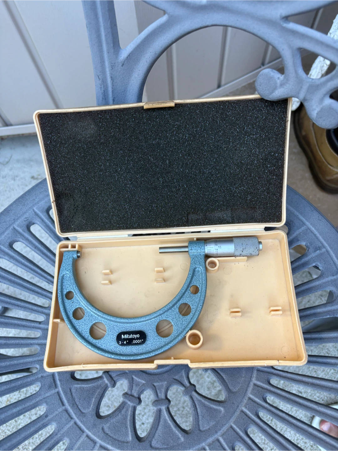 Mitutoyo 3-4 Inch Micrometer