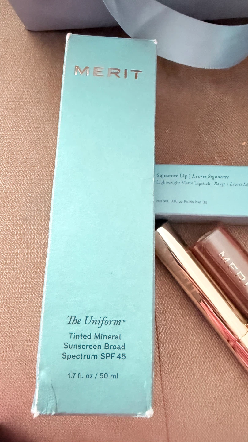 MERIT Beauty Makeup and Skincare Set 3 & 2 free - photo 2