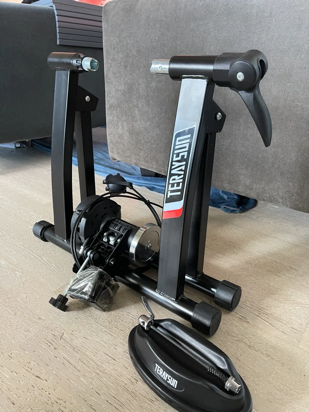 Magnetic Indoor Bike Trainer Stand + Accessories (unused) - photo 2