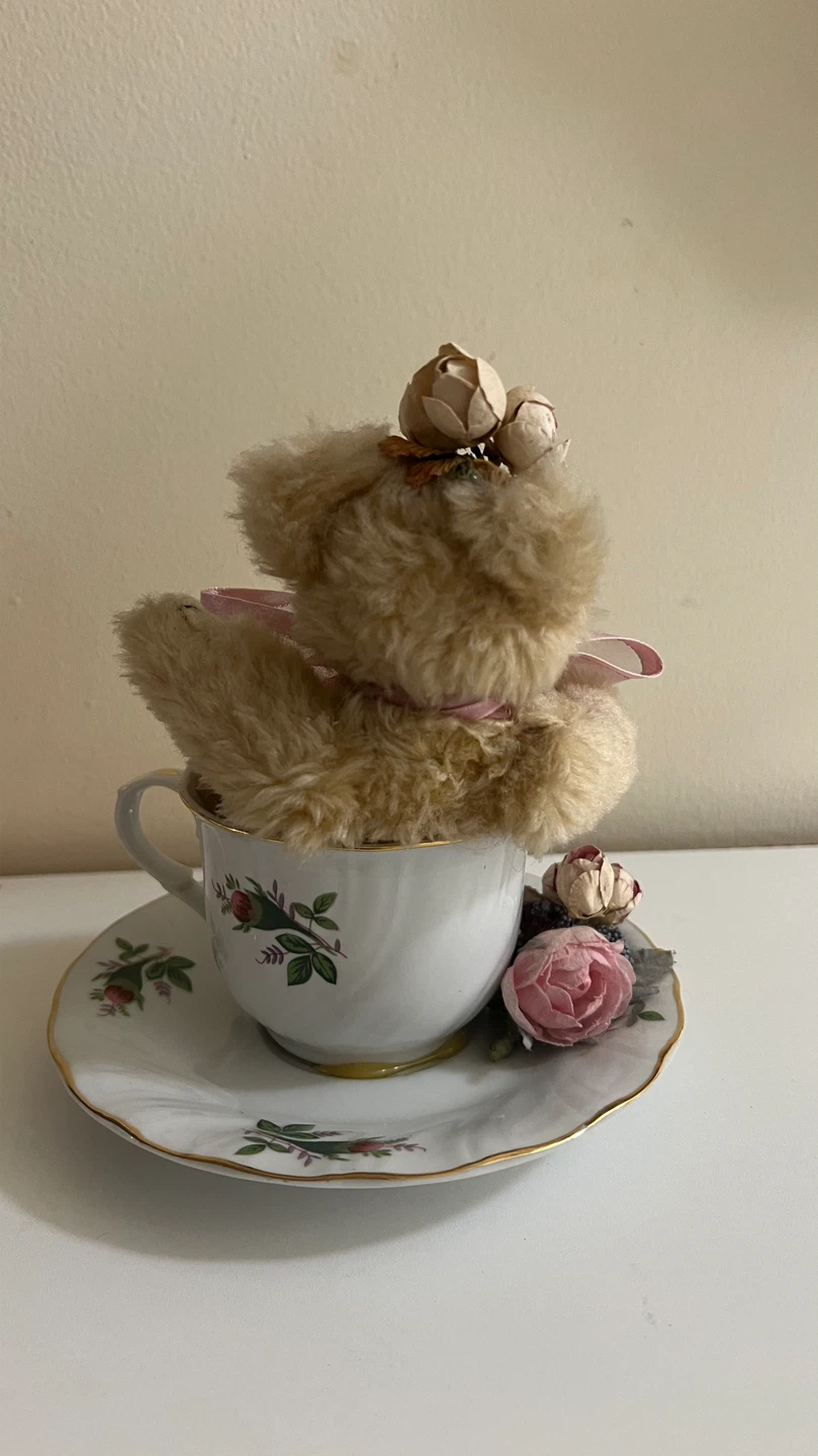 Vintage Style Teddy Bear in Floral Teacup - photo 5