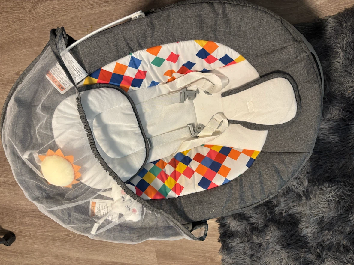 Baby Rocking Chair with Mosquito Net - photo 2