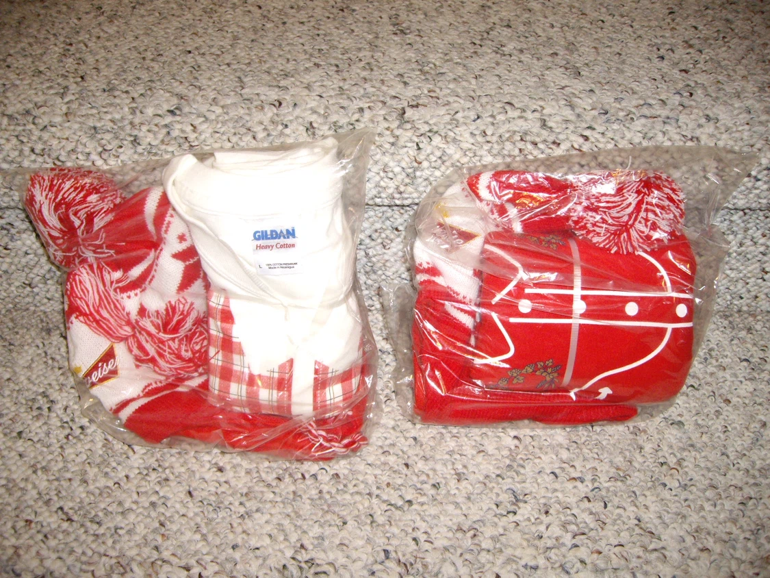 Budweiser T-Shirt and Toque Set - photo 3