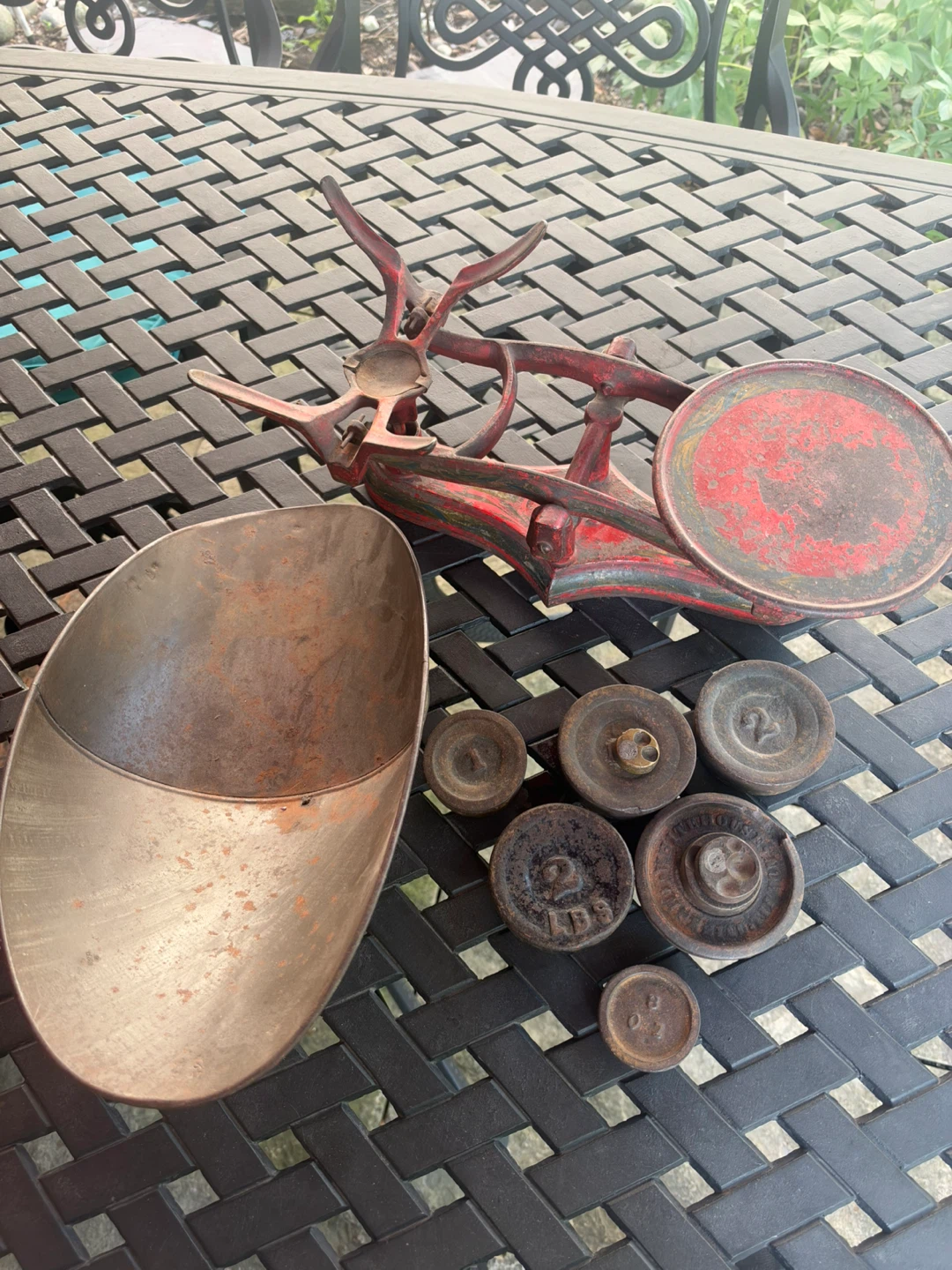 Vintage Cast Iron Kitchen Scale with Weights - photo 4