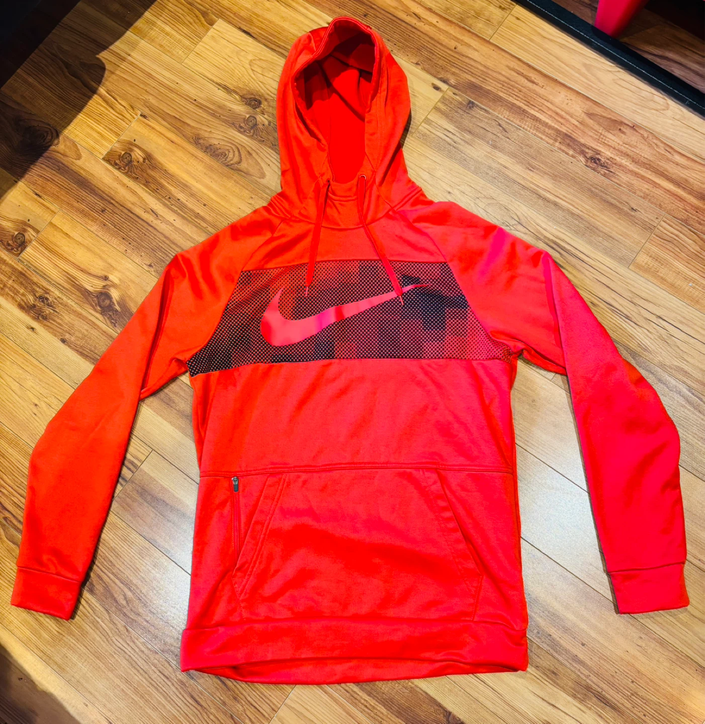 Nike Dri-FIT Hoodie - Red - Size Small