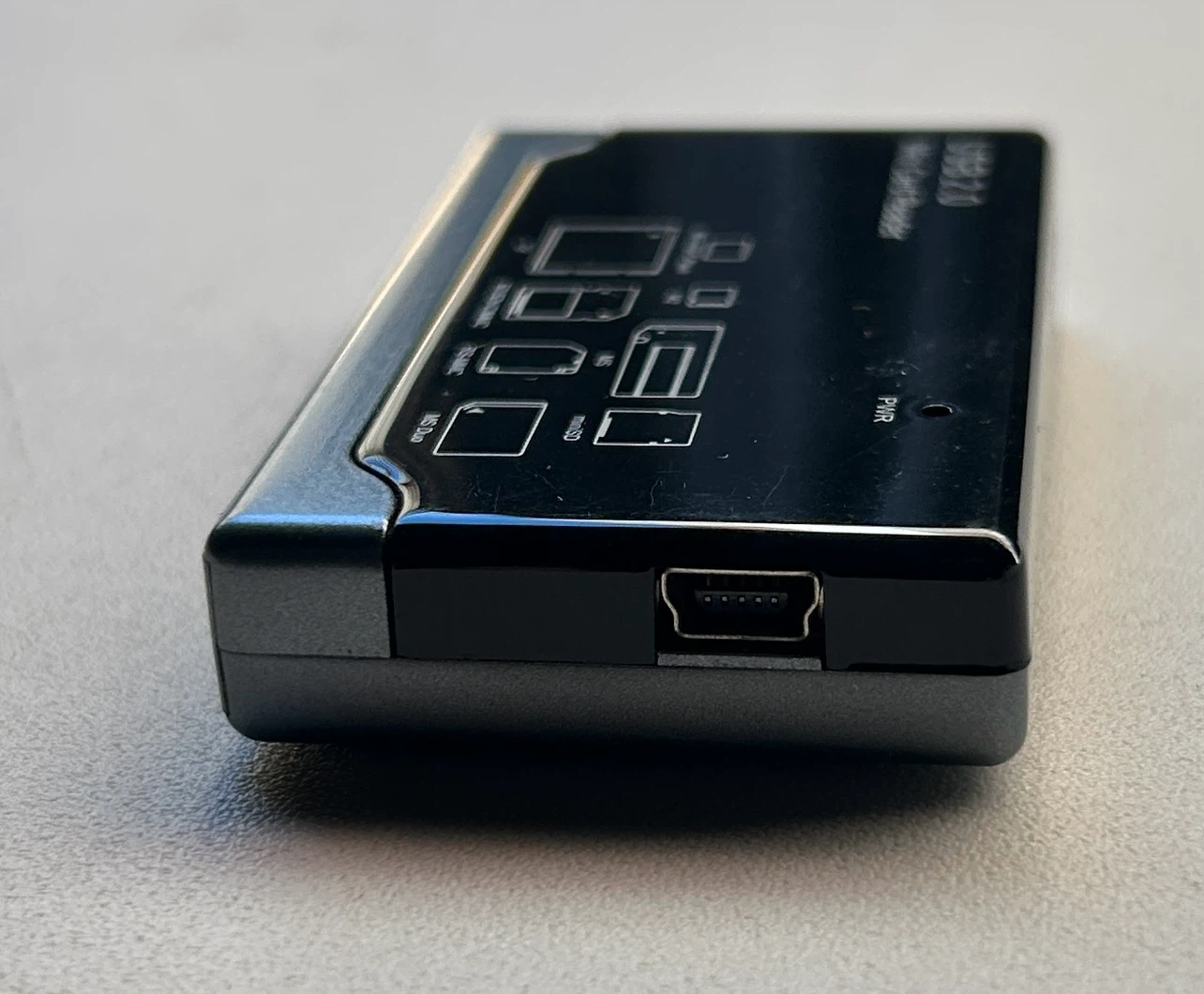USB 2.0 Multi-Function Mini Card Reader - photo 2