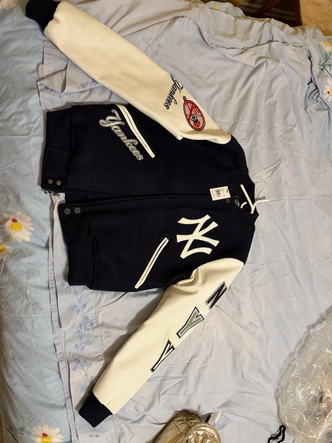 Yankees Bomber Jacket - photo 4